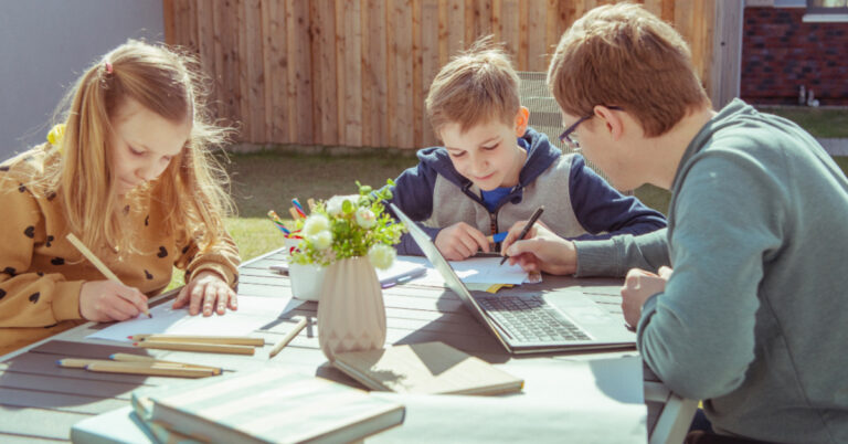 how-different-types-of-homeschooling-can-work-for-your-family